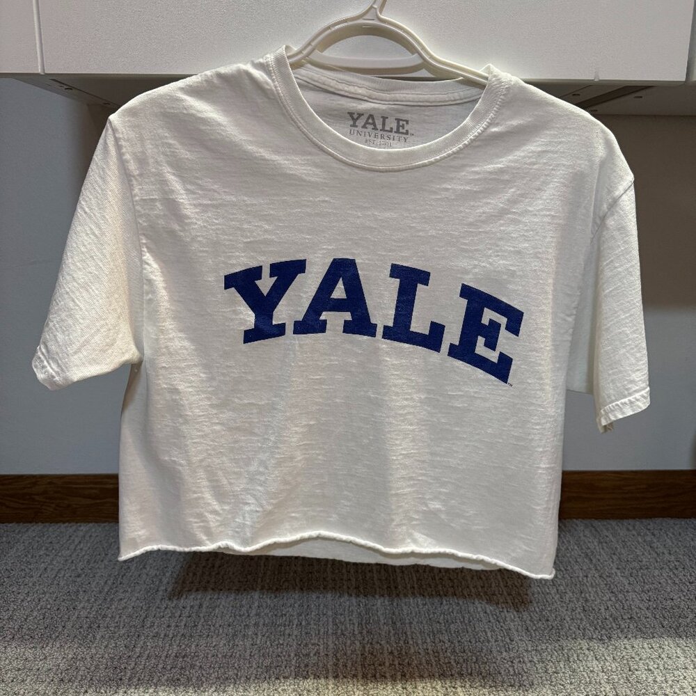Yale Cropped Tee